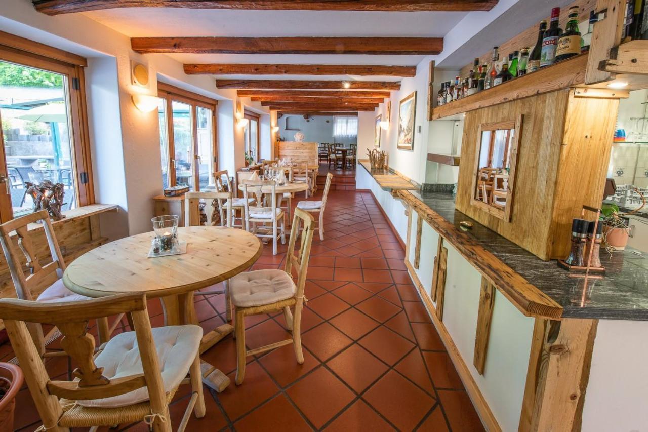 Roveredo Hotel Santana מראה חיצוני תמונה